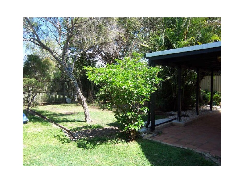 7 Scott Street, Redland Bay QLD 4165