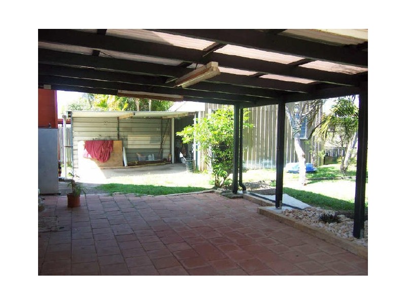 7 Scott Street, Redland Bay QLD 4165