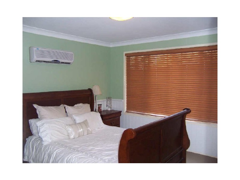16 Dianella Place, Capalaba QLD 4157