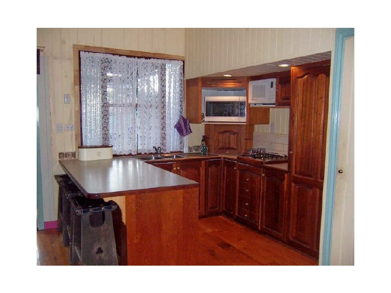 41 Pitt Street, Redland Bay QLD 4165