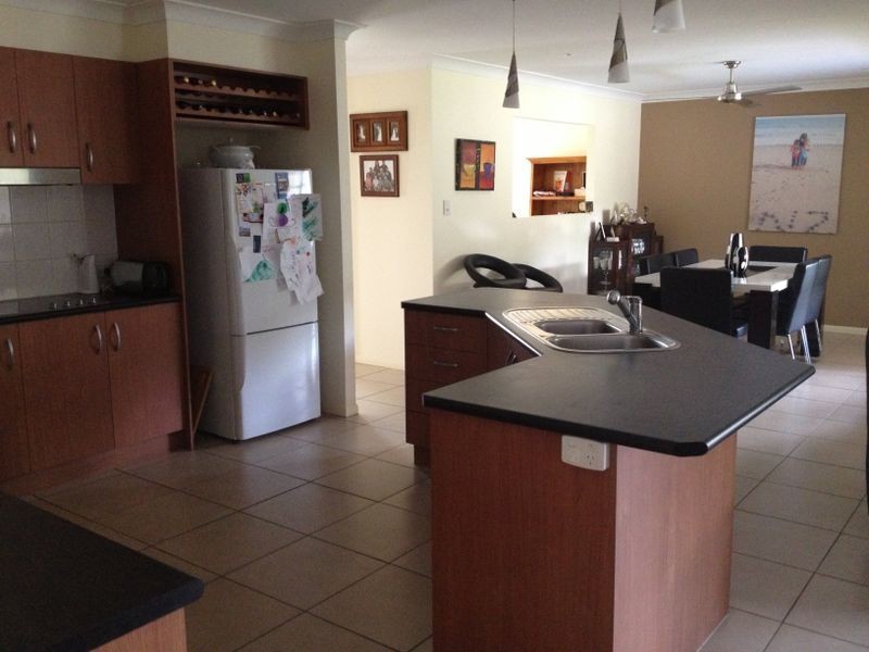 5 CASWELL CRESCENT, Redland Bay QLD 4165