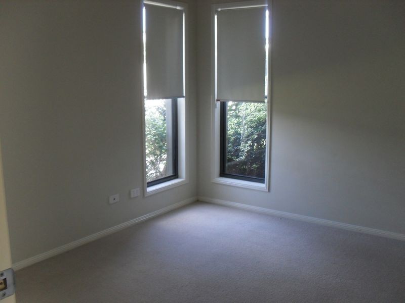 8 Huntly Place, Redland Bay QLD 4165