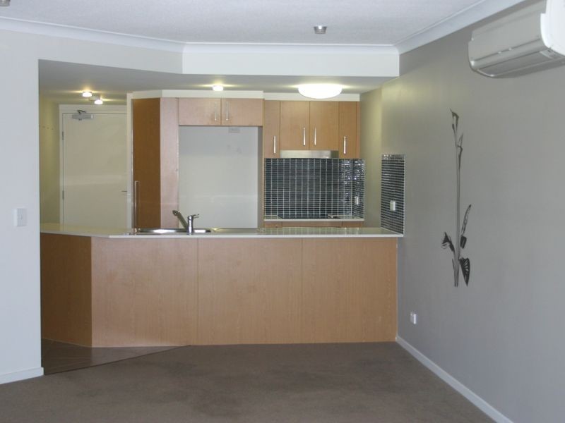 8/203 Shore Street West, Cleveland QLD 4163