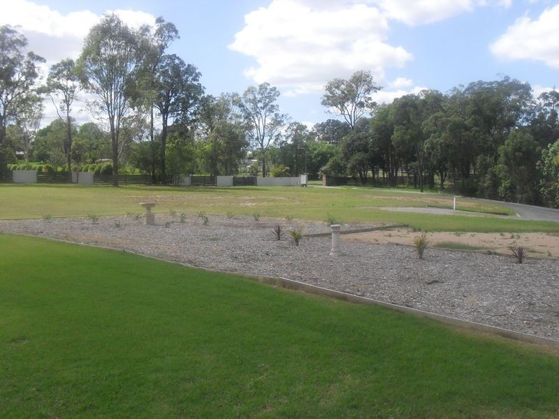 Bridgeman Downs QLD 4035