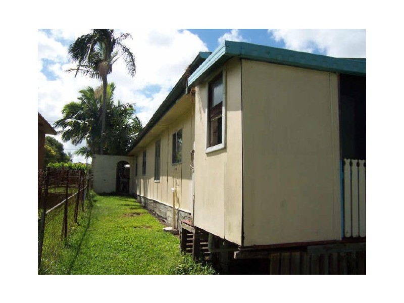 12 Michael Street, Redland Bay QLD 4165