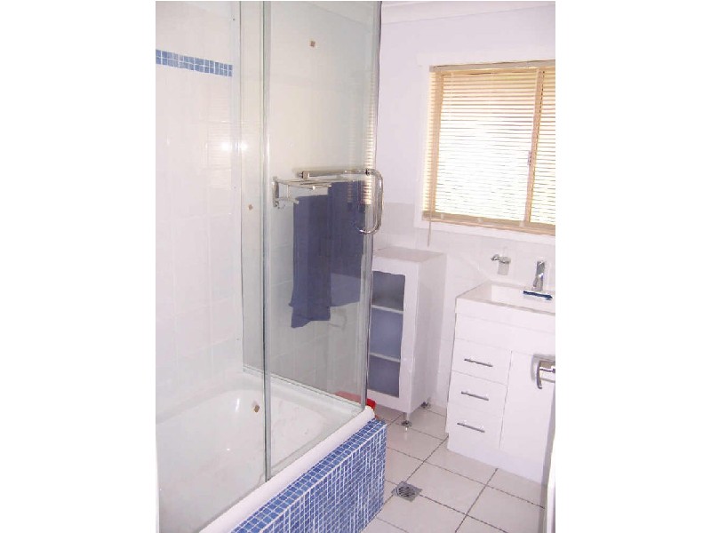 196 Mill Street, Redland Bay QLD 4165