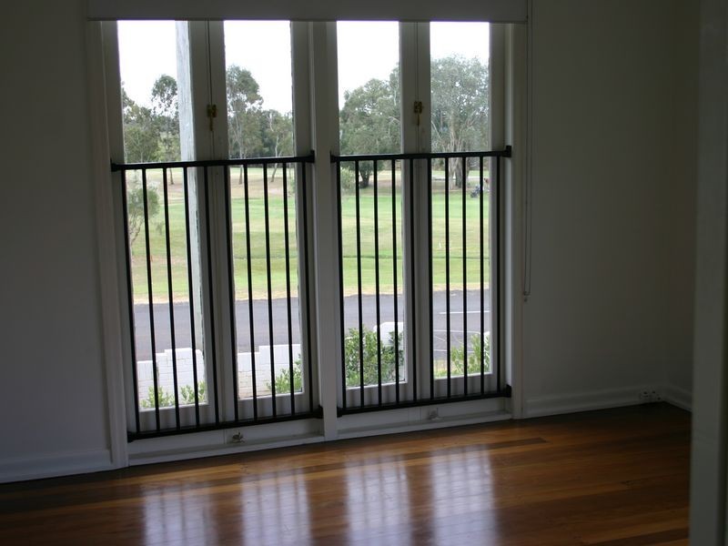 5 Dart Street, Redland Bay QLD 4165