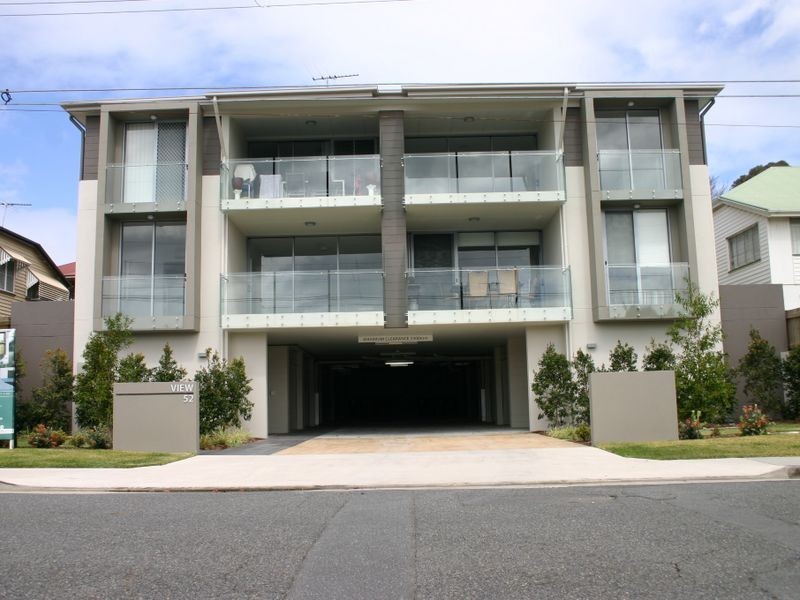 3/52 Yamboyna Street, Manly QLD 4179