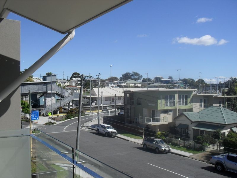 3/52 Yamboyna Street, Manly QLD 4179