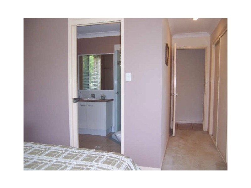50 Pitt Street, Redland Bay QLD 4165