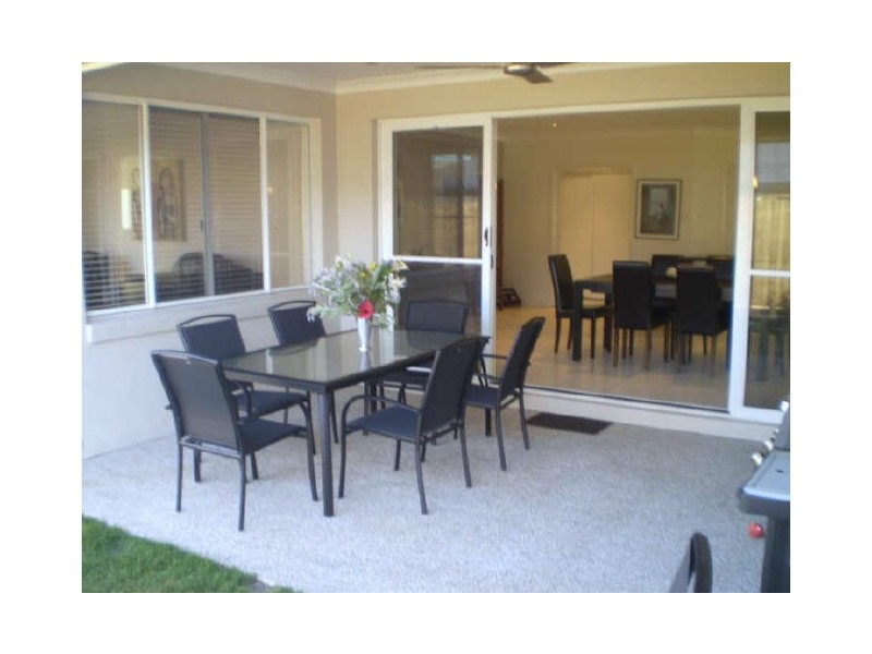 59 School Road, Victoria Point QLD 4165