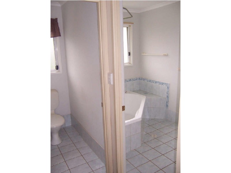 16 Meissner Street, Redland Bay QLD 4165