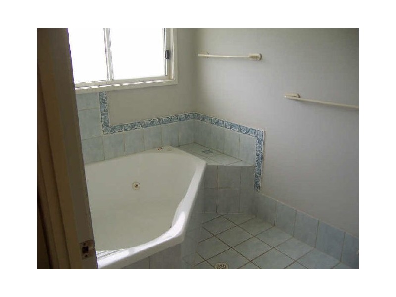 16 Meissner Street, Redland Bay QLD 4165