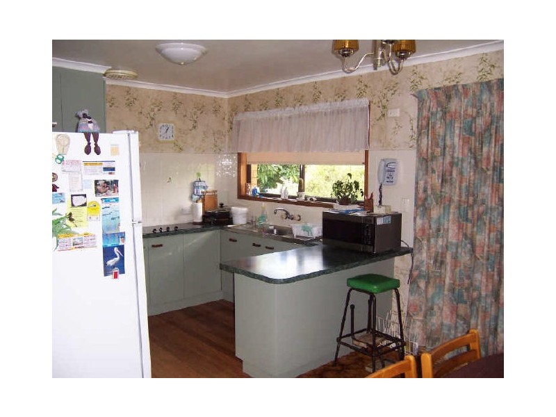 153 James Street, Redland Bay QLD 4165