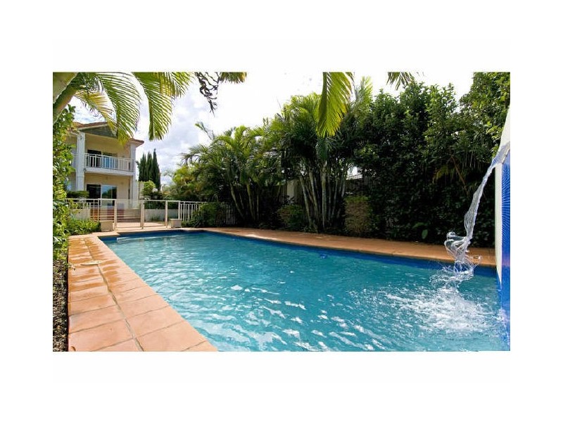 6 Bribie Close, Redland Bay QLD 4165