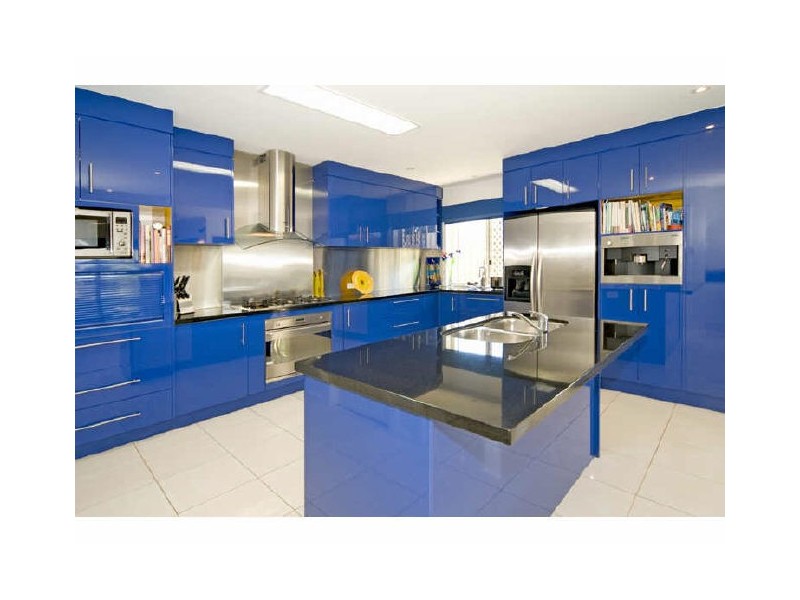 6 Bribie Close, Redland Bay QLD 4165