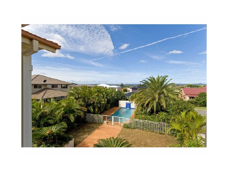 6 Bribie Close, Redland Bay QLD 4165