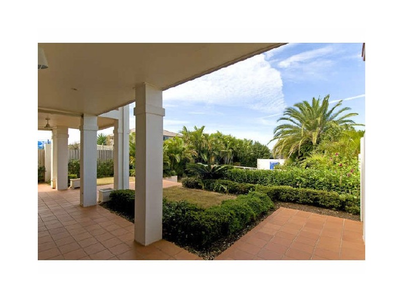 6 Bribie Close, Redland Bay QLD 4165