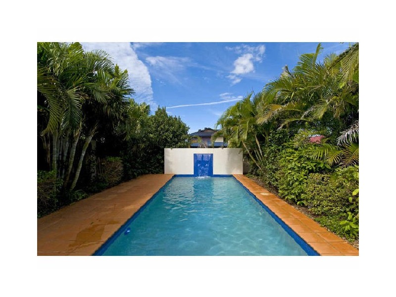 6 Bribie Close, Redland Bay QLD 4165