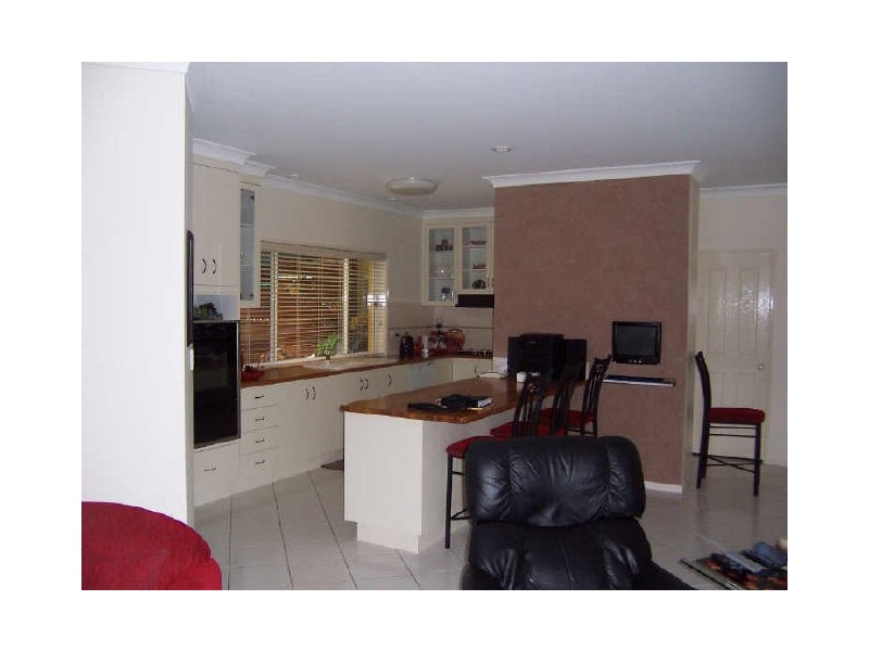 20 Viewfield Street, Redland Bay QLD 4165