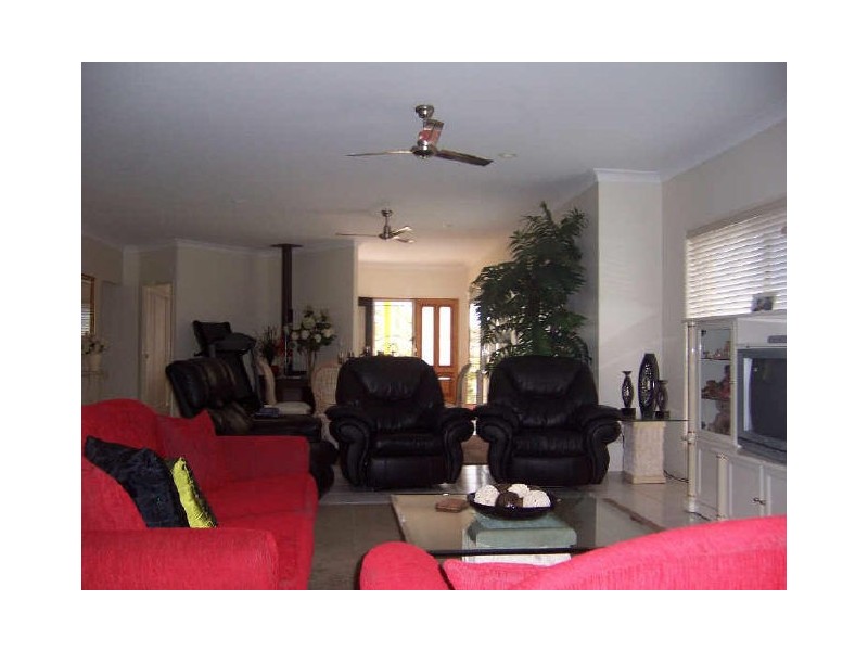 20 Viewfield Street, Redland Bay QLD 4165