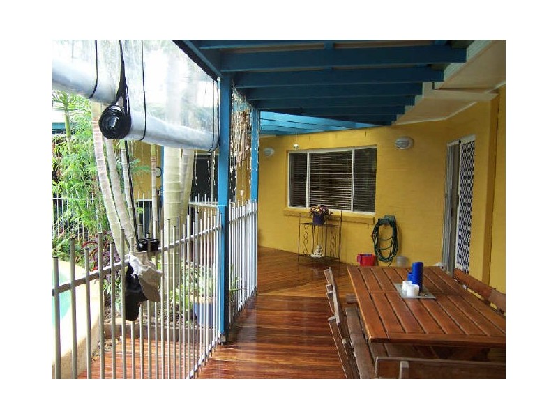 20 Viewfield Street, Redland Bay QLD 4165