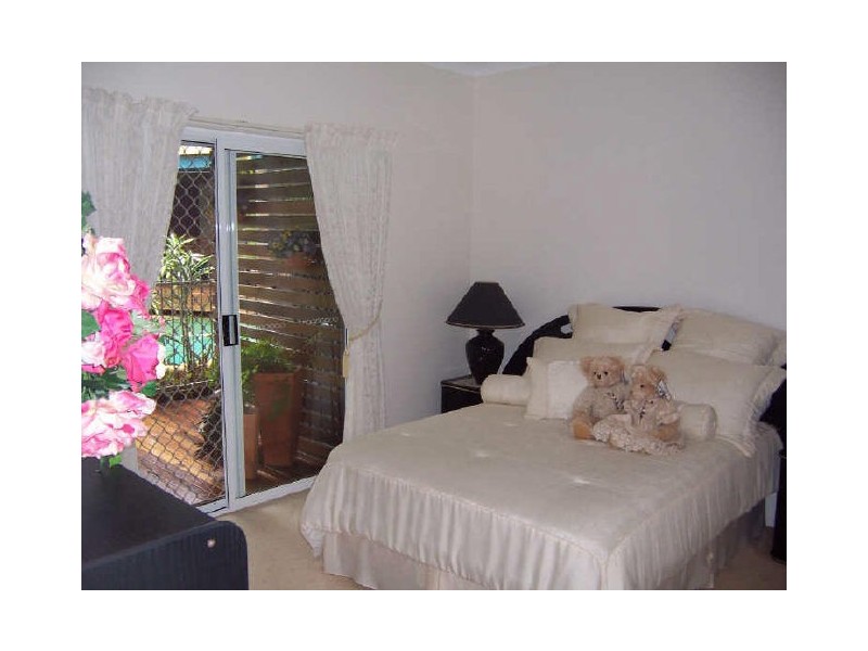 20 Viewfield Street, Redland Bay QLD 4165