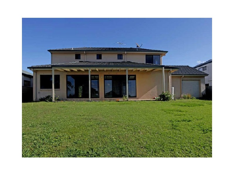 4 Sandy Cove Place, Redland Bay QLD 4165