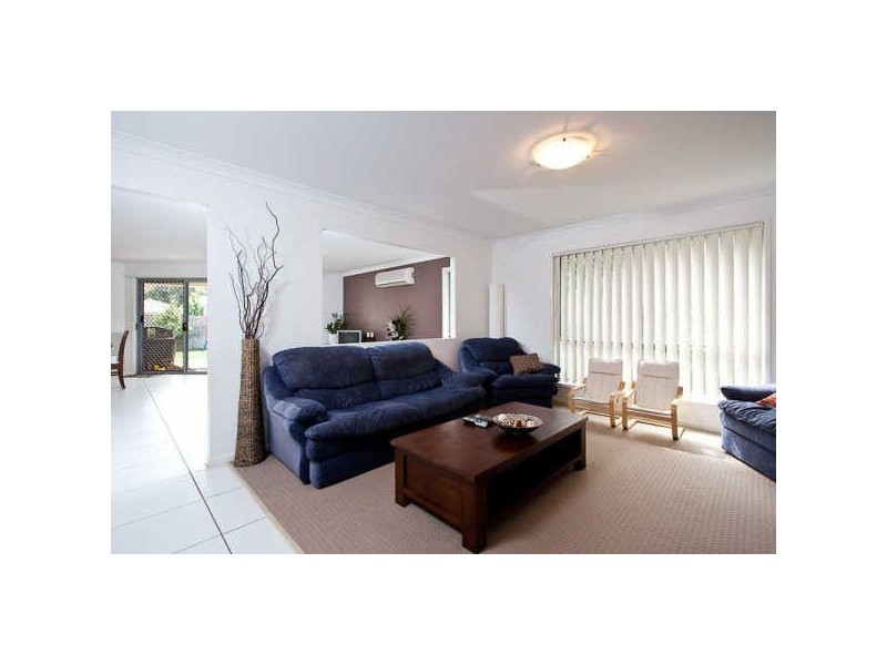 14 Whitsunday Place, Redland Bay QLD 4165