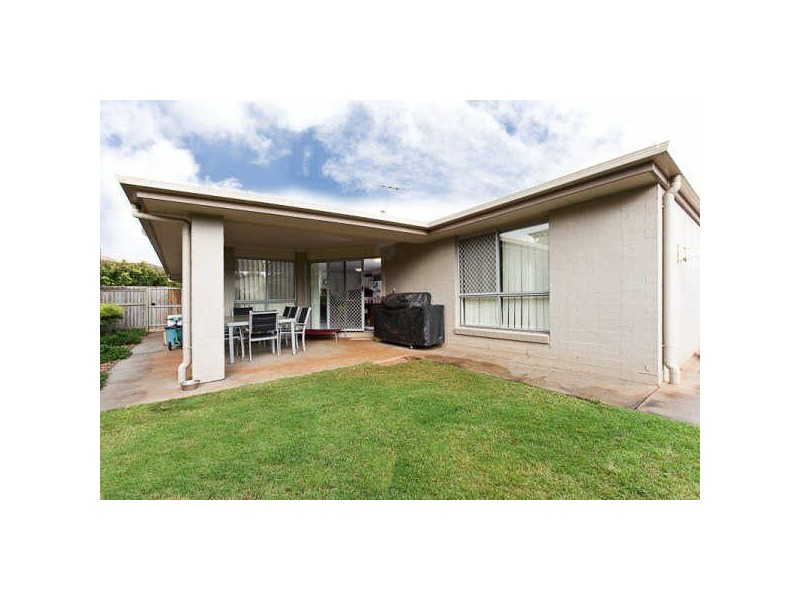 14 Whitsunday Place, Redland Bay QLD 4165