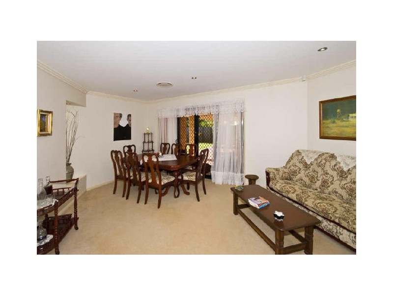 7 Kimbolton Drive, Redland Bay QLD 4165