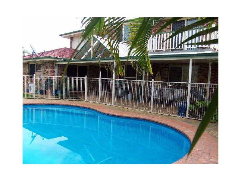 19 Bangalow Street, Victoria Point QLD 4165