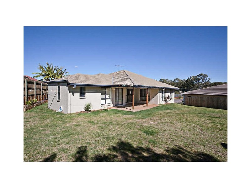 4 Stella Court, Redland Bay QLD 4165