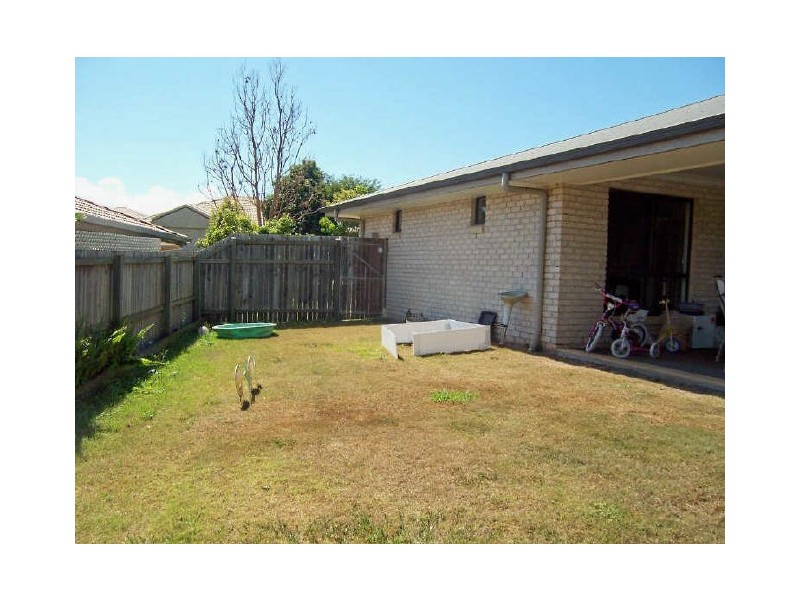 21 Spinnaker Circuit, Redland Bay QLD 4165