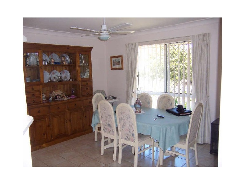 15 Buckler Court, Redland Bay QLD 4165