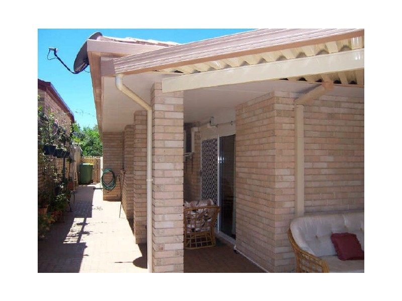 15 Buckler Court, Redland Bay QLD 4165