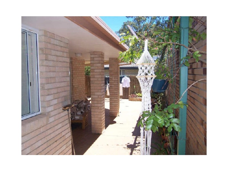 15 Buckler Court, Redland Bay QLD 4165