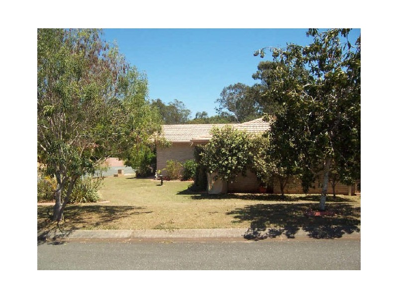 15 Buckler Court, Redland Bay QLD 4165