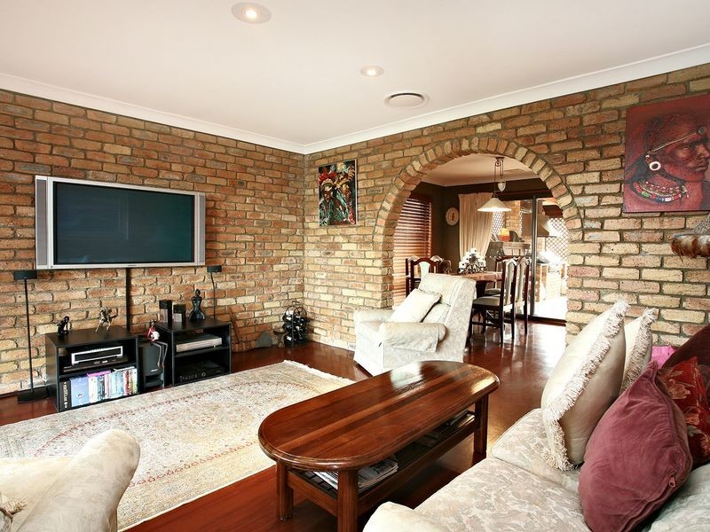 4 Waterfront Easement, Redland Bay QLD 4165