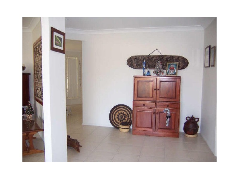 8 Lamb Close, Victoria Point QLD 4165