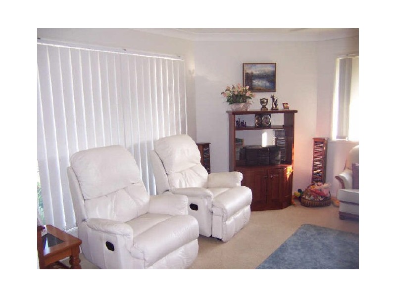 8 Lamb Close, Victoria Point QLD 4165