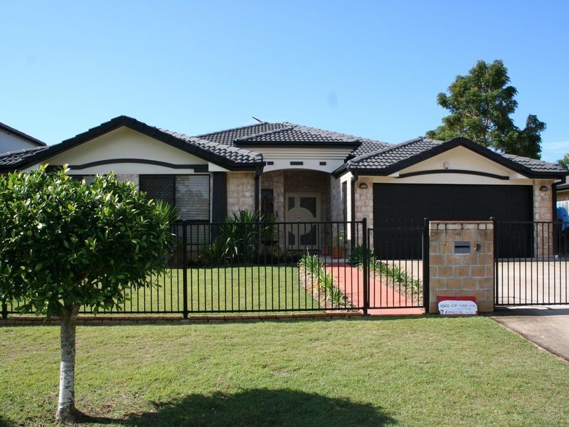 7 Kimbolton Drive, Redland Bay QLD 4165