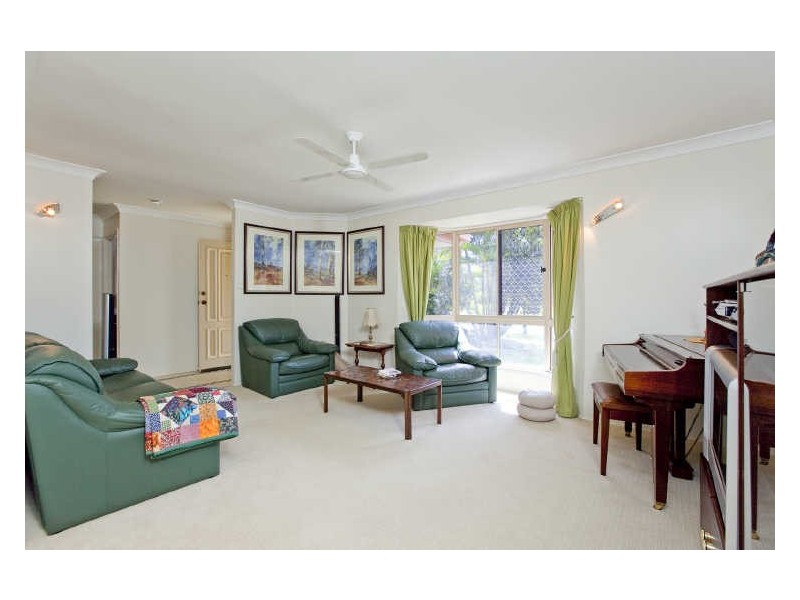 7 Anita Street, Redland Bay QLD 4165