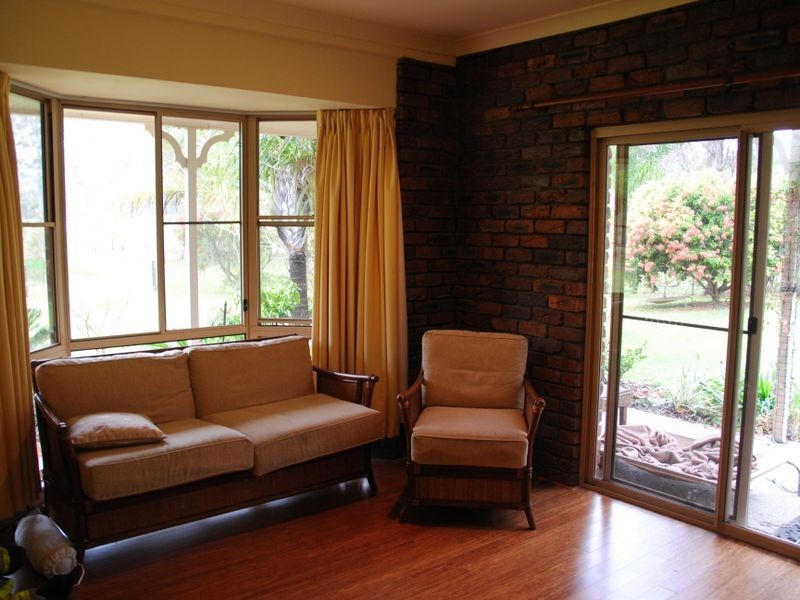 71-81 Lagoon View Road, Redland Bay QLD 4165