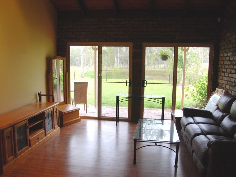 71-81 Lagoon View Road, Redland Bay QLD 4165