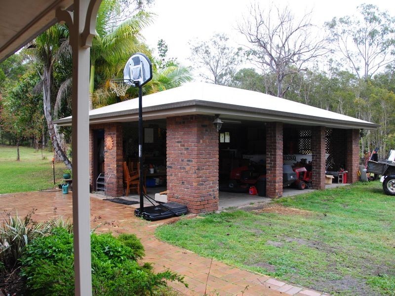 71-81 Lagoon View Road, Redland Bay QLD 4165