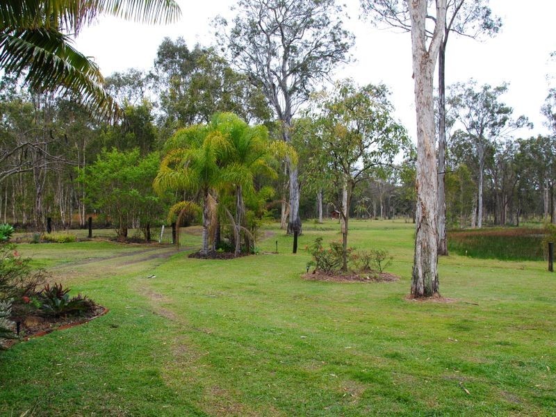 71-81 Lagoon View Road, Redland Bay QLD 4165