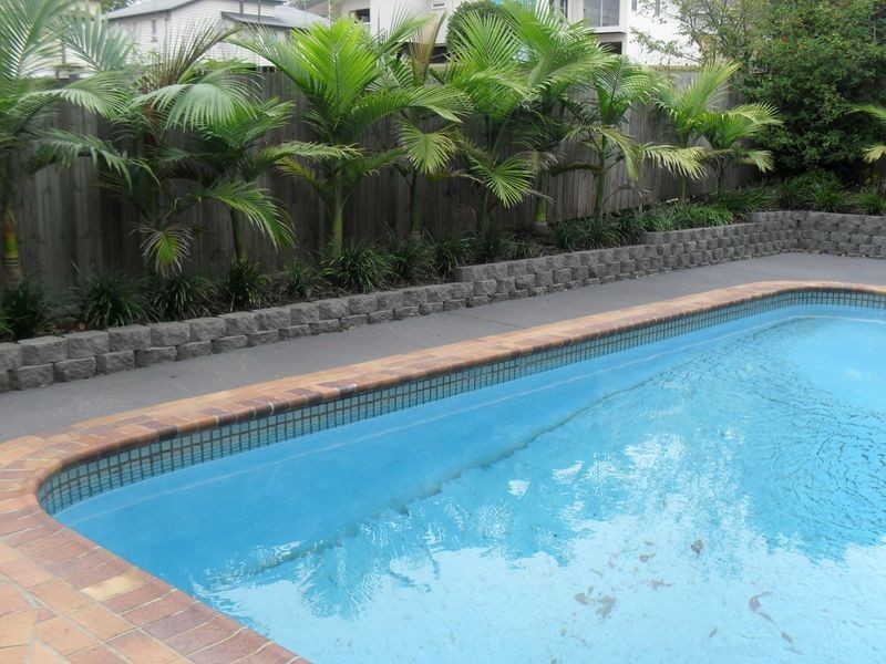 2/233-237 Gympie Road, Kedron QLD 4031