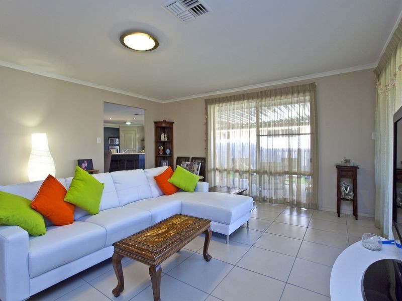 56 Sunningdale Drive, Redland Bay QLD 4165