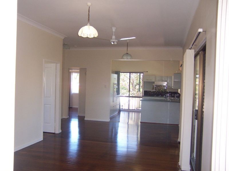 3 Gladstone Street, Redland Bay QLD 4165